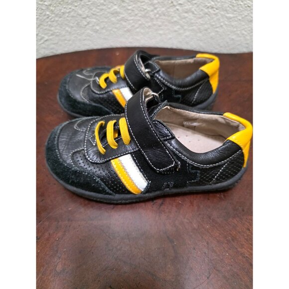 Kai Kids Black & Yellow Leather Sneakers Lace-Up Details Size 10.5 - Picture 3 of 9